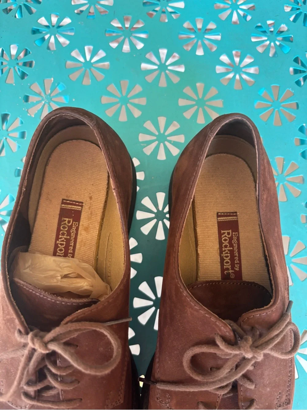 Rockport Men's Brown Suede Lace-Up Oxfords with Vibram Heels